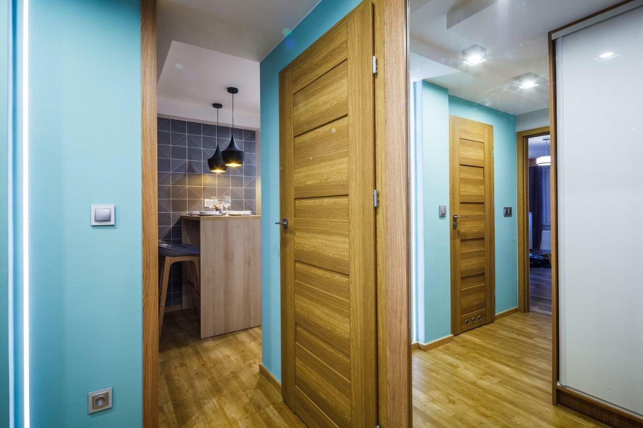 Makuszynsky Apartment